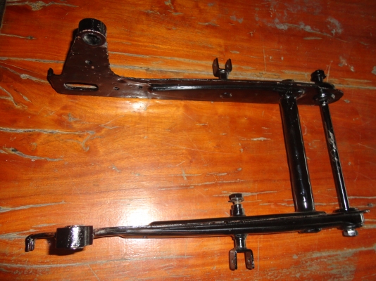 ขอบคุณ พ.เสือ ขายตะเกียบหลังแท้ K-125 แท้ สนใจโทร.081-005-8785