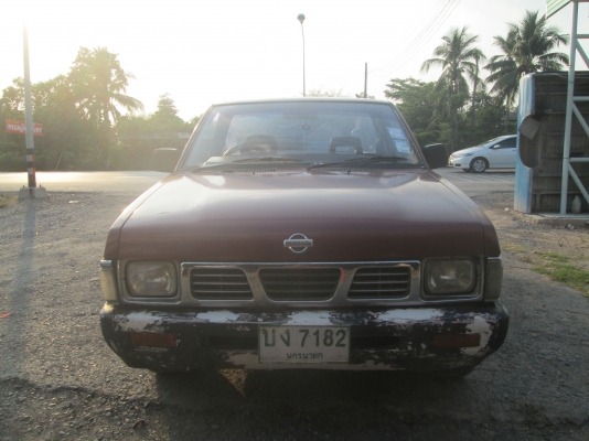 รถขับได้ ตามสภาพ ราคาเบาๆๆ Nissan Big-M