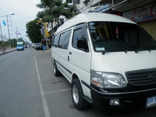 รถตู้ วีไอพี พร้อมคนขับ ให้เช่า