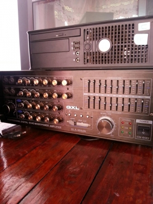 ขายชุดเครื่องเล่นคาราโอเกะพร้อมลำโพงครับมี4ชุดราคาชุดล่ะ6500สนใจ0853647170 ขายชุดเครื่องเล่นคาราโอเกะพร้อมลำโพงครับมี4ชุดราคาชุดล่ะ6500สนใจ0853647170