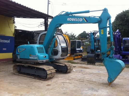 ขายรถขุด  KOBELCO sk60-3 ราคาถูก 089-8531812 เจ้ศรี