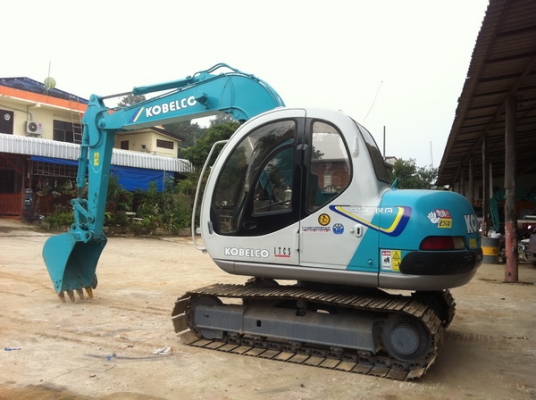 ขายรถขุด  KOBELCO sk60-3 ราคาถูก 089-8531812 เจ้ศรี