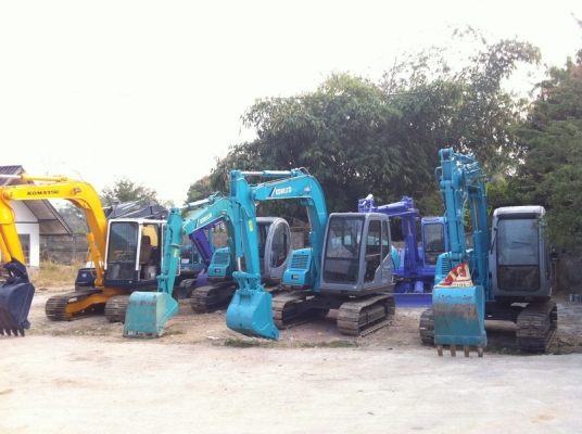 ขายรถขุด  KOBELCO sk60-3 ราคาถูก 089-8531812 เจ้ศรี