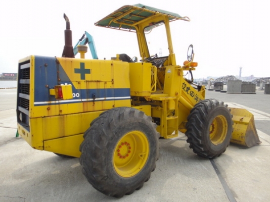 ขายรถตัก    ราคาถูก 089-8531812 เจ้ศรี