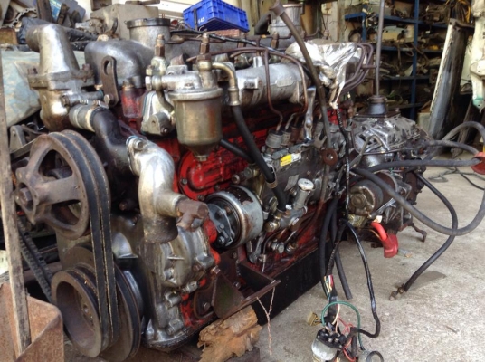เครื่องยนต์ HINO 168 HP