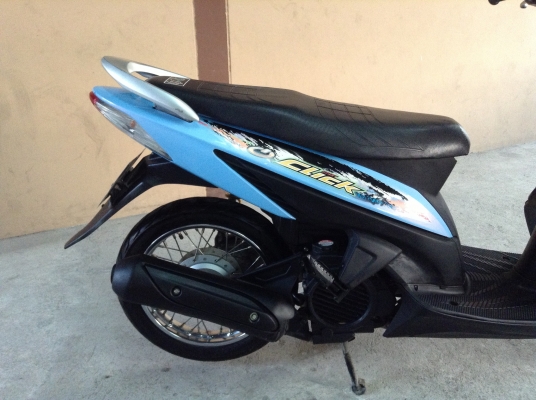 ขาย!!! ฮอนด้าคลิ๊ก ปี49 รถเครื่องดีคับ ทะเบียนครบ ภาษีไม่หมด