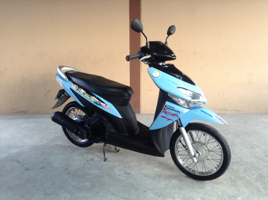 ขาย!!! ฮอนด้าคลิ๊ก ปี49 รถเครื่องดีคับ ทะเบียนครบ ภาษีไม่หมด