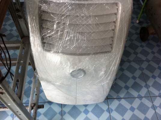 เซ็นทรัลแอร์ CTP-CB12  แอร์เคลื่อนที่สามารถปรับอุณหภูมิและความชื้นภายในห้องทำความเย็นลดความชื้นและช่วยการหมุนเวียนของอากาศ ออกแบบเป็นพิเศษให้เล็กกระทัดรัด กินไฟน้อยเครื่องทำงานเงียบควบคุมด้วยระบบดิจิตอลแสดงผลที่หน้าจอ