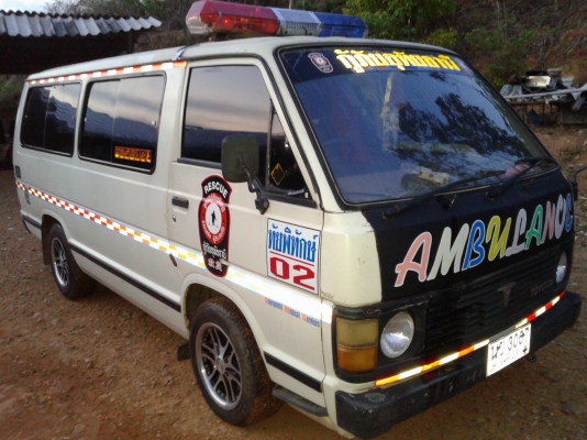 ขายรถตู้ สภาพดี toyota 65,000