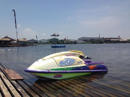 ขายเจ็ทสกียืนเก่าญี่ปุ่นครับ