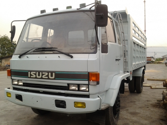 ขายหกอีสุร็อกกี้