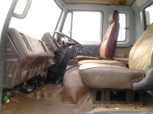 ขายหกอีสุร็อกกี้