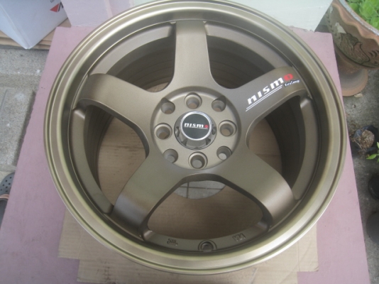 ขายล้อแม็กใหม่ Nismo 15"x8" et25 4รู100/114.3 สีน้ำตาลไหม้ก้านยิงทรายขอบชา  สนใจติดต่อเล็กคลองสามครับ 081-3747940