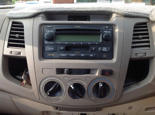 ขายครับ TOYOTA Vigo ตัวท๊อป(รุ่นG) ปี 2005