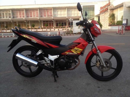 ขาย Sonic 125 สตาร์ทมือ /20,000.- ขาย Sonic 125 สตาร์ทมือ /20,000.-