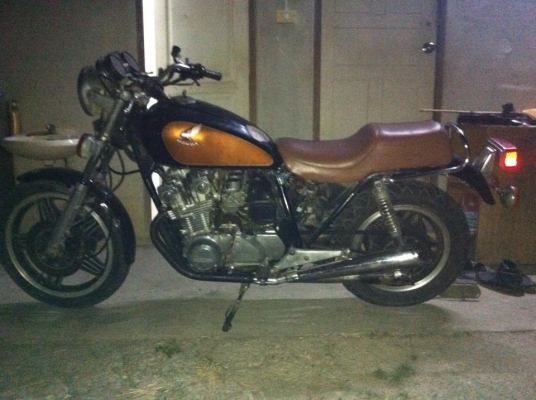 ขายคับ ไม่แยกแล้ว 53000 cb 750 custom เอกสาร สำเนา ทะเบียนแท้คับ ขายคับ ไม่แยกแล้ว 53000 cb 750 custom เอกสาร สำเนา ทะเบียนแท้คับ