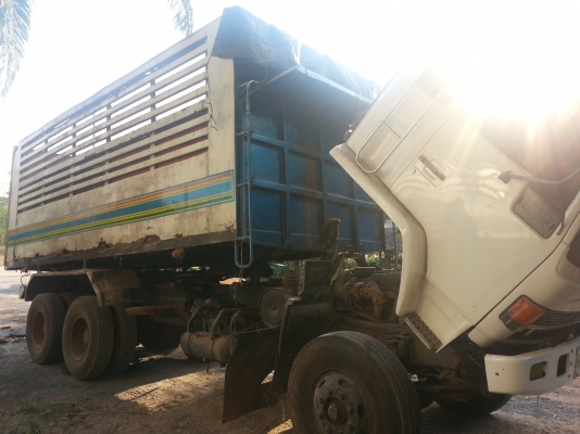 ISUZU FXZ240 เฉพาะหัว นายอภินันท์ หงทอง นครปฐมซื้อแล้วค่ะ