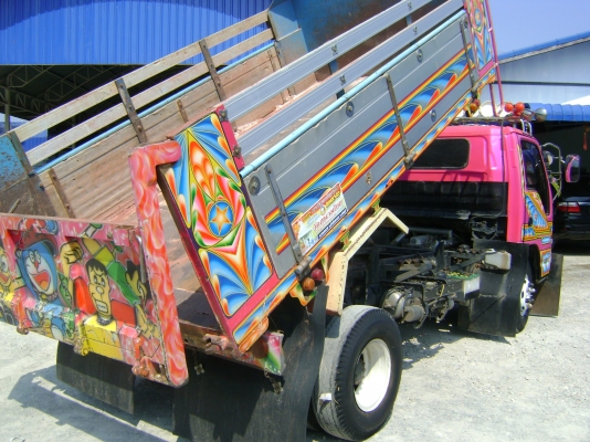 ขายรถ 6 ล้อดั้มNPR หัวการ์ตูน ปี39 รถห้างแท้ เปลี่ยนเครื่อง 6BD1 เกียรล็อกกี้ หน้า-หลัง F เบรกทิฟฟี่ พวงมาลัยเพาวเวอร์ แอร์เย็น สภาพพร้อมใช้งาน