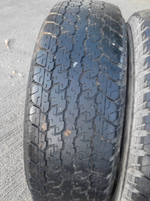 ขอบ 15     255/70R15 BRIDGE STONE DUELER H/T 840   มี  1 คู่  TEL.081-427-3941