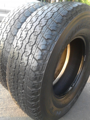 ขอบ 15     255/70R15 BRIDGE STONE DUELER H/T 840   มี  1 คู่  TEL.081-427-3941