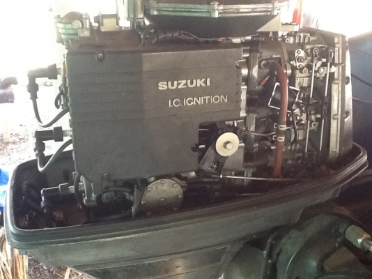 ขายเครื่องเรือsuzuki 85