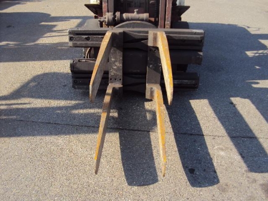 ขายฟอร์คลิฟต์ NISSAN 2.5 TON ,  ROTATER ,  เสา 4 M , เกียร์ MT, ( ใช้งาน 2 ระบบ LPG/ GASOLINE )  เดิมแท้จากญี่ปุ่น !!!!!!   สีเดิมและตัวถังสภาพเดิมจากญี่ปุ่น