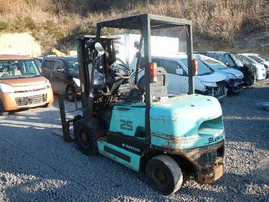 ขายฟอร์คลิฟต์ SUMITOMO 2.5 TON , SIDE SHIP ,  เสา 3 M , เกียร์ AT, ( ขอบคุณลูกค้าจาก  กทม )