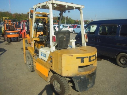 ขายฟอร์คลิฟต์ TCM  2.5 TON   เสา 3 M , เกียร์ MT, ( ติดตั้งแก๊สฟรีมูลค่า 15,000  )  เดิมแท้จากญี่ปุ่น !!!!!!   สีเดิมและตัวถังสภาพเดิมจากญี่ปุ่น