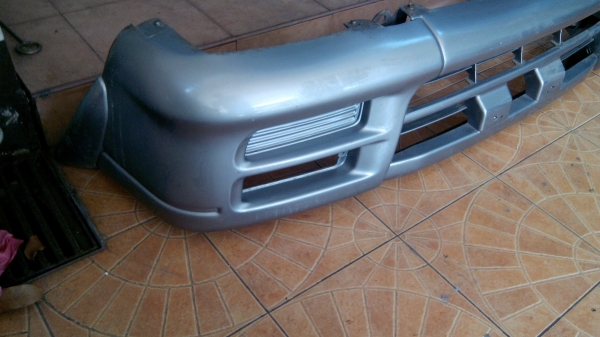 รถกระบะ มีเคป จดทะเบียนปี 2543 เเอร์วิทยุ เเอร์เย็น มี เเม็ก เครื่อง 2800 กันชนอลูมิเนียม เเถมกันชนพลาสติก