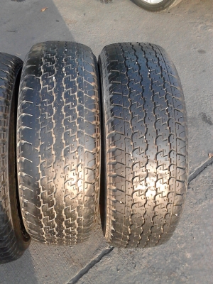 ขอบ 15     255/70R15 BRIDGE STONE DUELER H/T 840   มีชุด 4 เส้น  TEL.081-427-3941