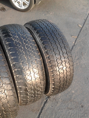 ขอบ 15     255/70R15 BRIDGE STONE DUELER H/T 840   มีชุด 4 เส้น  TEL.081-427-3941