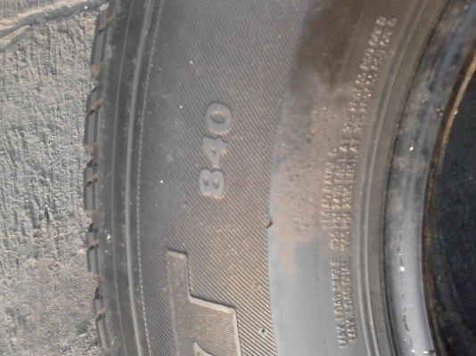 ขอบ 15     255/70R15 BRIDGE STONE DUELER H/T 840   มีชุด 4 เส้น  TEL.081-427-3941