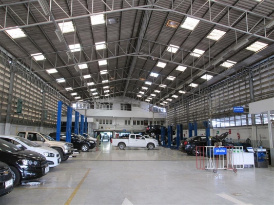 ขายลิฟท์ขึ้นรถสองเสาราคาถูก