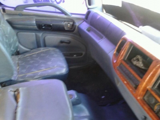 รถฮีโน่ 10 ล้อ หัวลาก 260 แรงม้า. ปี 47  ( ขายแม่ , ลูก )   สนใจติ ดต่อ 081 - 6079515