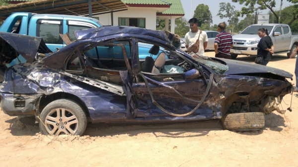 MITSUBICHI LANCER 1.8 A/T ท้ายเบ็น ขาย ซาก พร้อมเล่ม