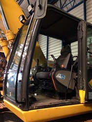 รถขุด Sumitomo SH200-5 #200A5-2715  2010yr  4016hr นำเข้าจากญี่ปุ่น สินค้าถึงไทยแล้วค่ะ