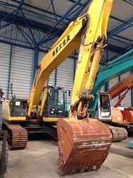 รถขุด Sumitomo SH200-5 #200A5-2715  2010yr  4016hr นำเข้าจากญี่ปุ่น สินค้าถึงไทยแล้วค่ะ