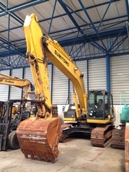 รถขุด Sumitomo SH200-5 #200A5-2715  2010yr  4016hr นำเข้าจากญี่ปุ่น สินค้าถึงไทยแล้วค่ะ