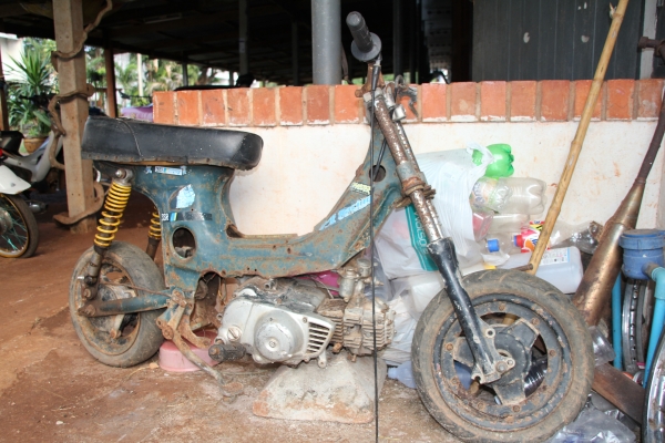 ขายชาลี ตามสภาพได้ของเกือบครับเครื่องไม่ติดเอาไปทำต่อเลยครับ สระแก้ว