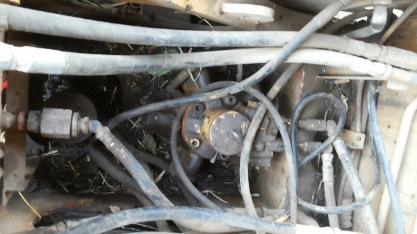 ***ขายแล้วครับขอบคุณ Truck2hand (มีคลิป)ขาย แบคโฮ KOMATSU PC120-2 ปั้มเดิม เครื่องISUZU 165 เครื่องแน่นแห้งดีแรง ไม่เยิ้ม ปั้มดีแน่น บูมอาร์มรุ่น3สวยไม่ปะไม่ดาม ช่วงล่างใหญ่ดี เอวใหญ่แน่นดีไม่แตก บูท โรลเลอร์ ใบแทรก สภาพดี โซ่หนาดี ระบบไฟทำใหม่ บอดี้ดีสีส