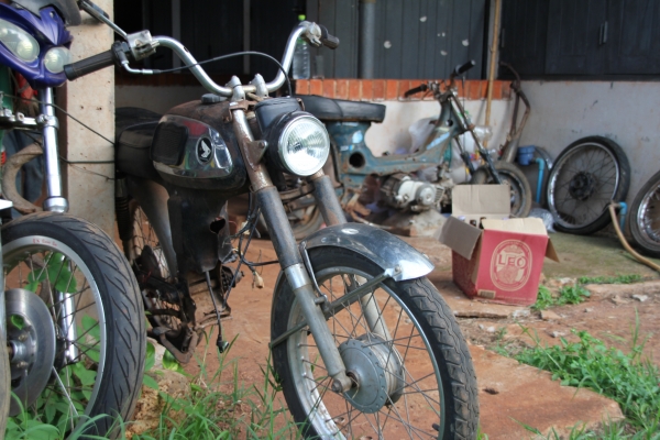 ขายโคลงเข็น CD 50 ตามสภาพเอาไปทำต่อเลยครับสวยๆ สระแก้ว ขายโคลงเข็น CD 50 ตามสภาพเอาไปทำต่อเลยครับสวยๆ สระแก้ว