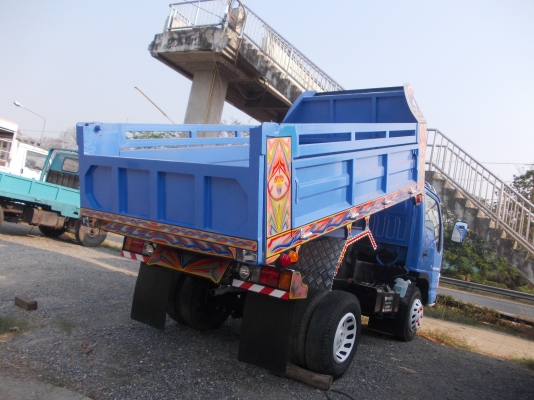 ขายรถ 6 ล้อ ดั้มพ์