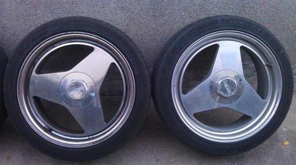 ขาย!!!ล้อแนวเมกันขอบ17" ขาย!!!ล้อแนวเมกันขอบ17"