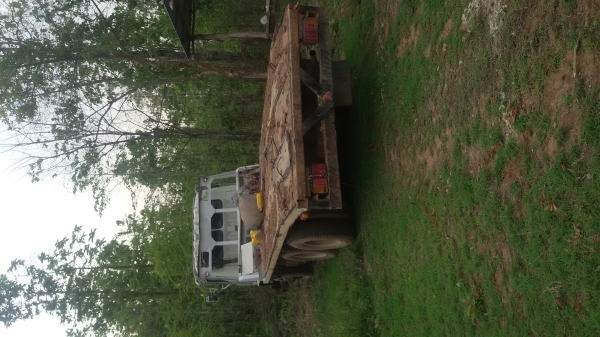 กระบะรถเกี่ยว