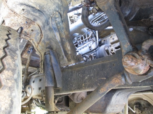 หัวยาว 6 ล้อ ISUZU TXD50 ดั้มพ์