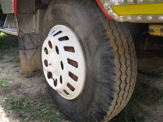 หัวยาว 6 ล้อ ISUZU TXD50 ดั้มพ์