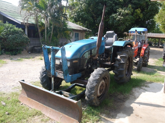 รถไถ KAMA รุ่น ไทซัน เพาเวอร์ 488 มีใบมีดดันหน้า 2เพลา