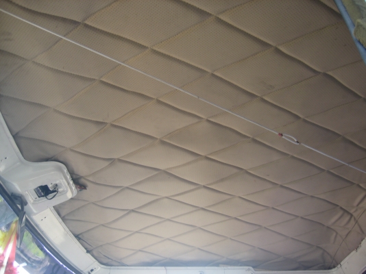 หัวแชสชี  พื้นเรียบ เครื่อง  185 แรง  HO  650000  บาท