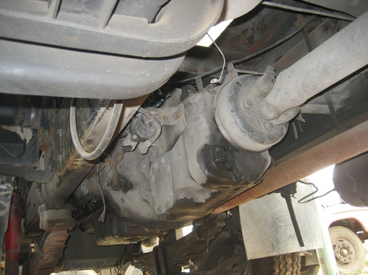 หัวแชสชี  พื้นเรียบ เครื่อง  185 แรง  HO  650000  บาท