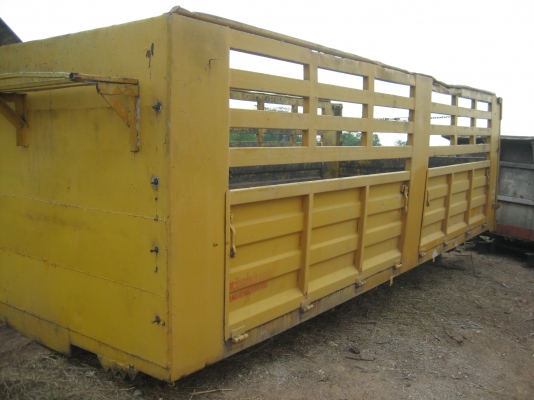 กระบะเหล็ก  ยกลงต่อเทรนเลอร์  55.000 บาท